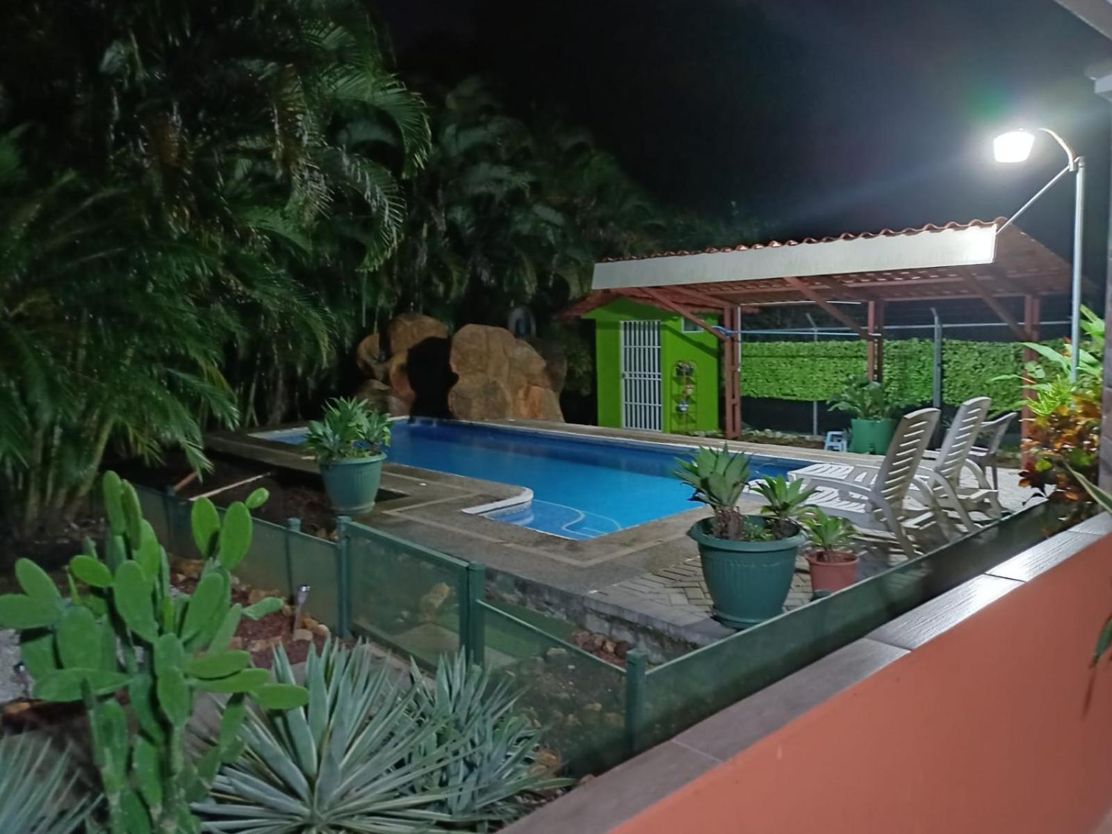 La Esmeralda Villa Orotina Luaran gambar